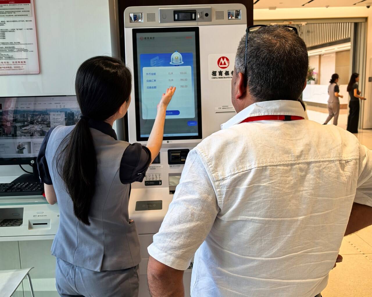 最新医保卡提取现金方法自助提款机方法分析(最方便真实的弥勒医疗保障卡怎么提取现金方法)